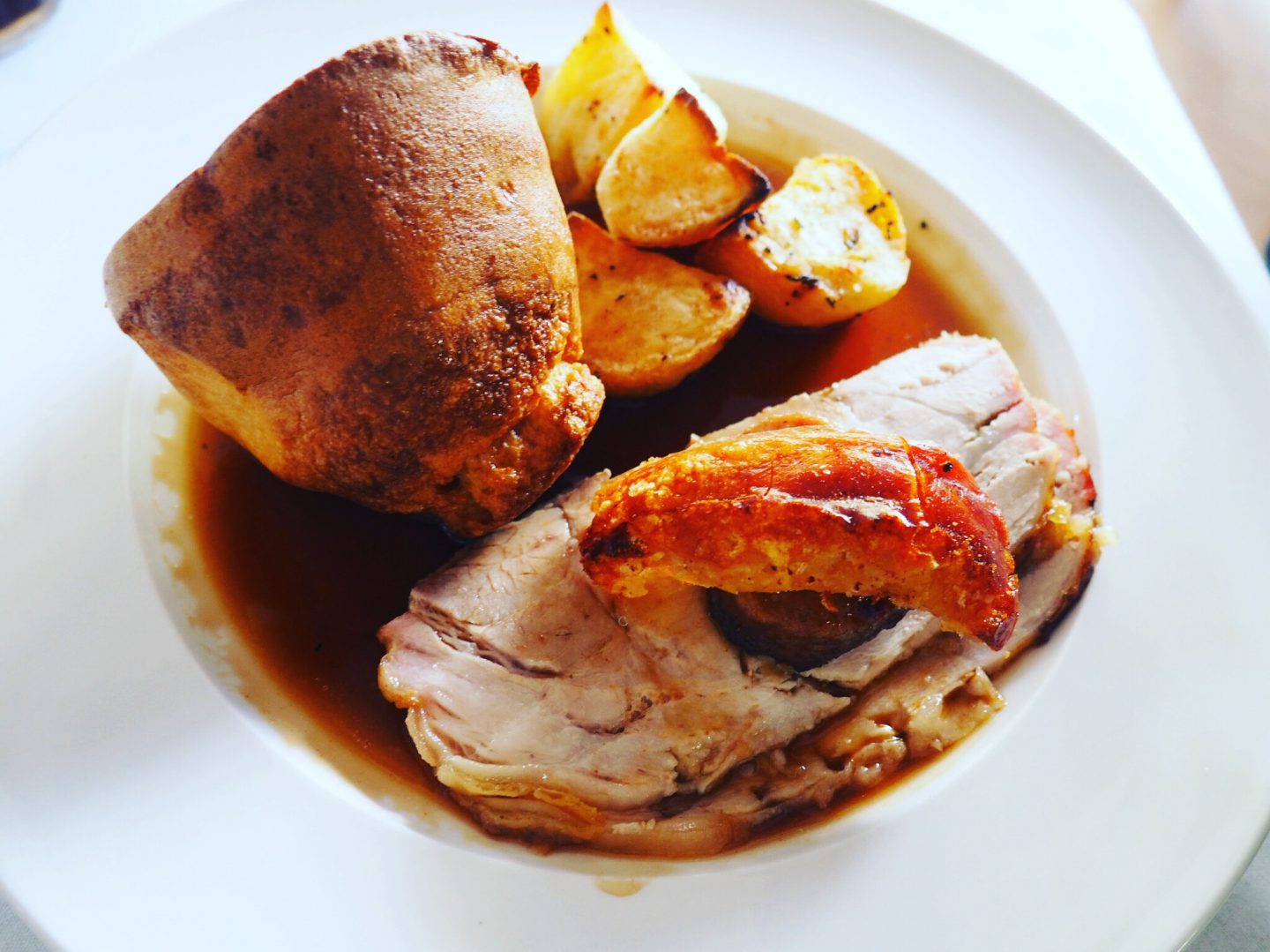 OxoOnTheMount-York-PorkDinner