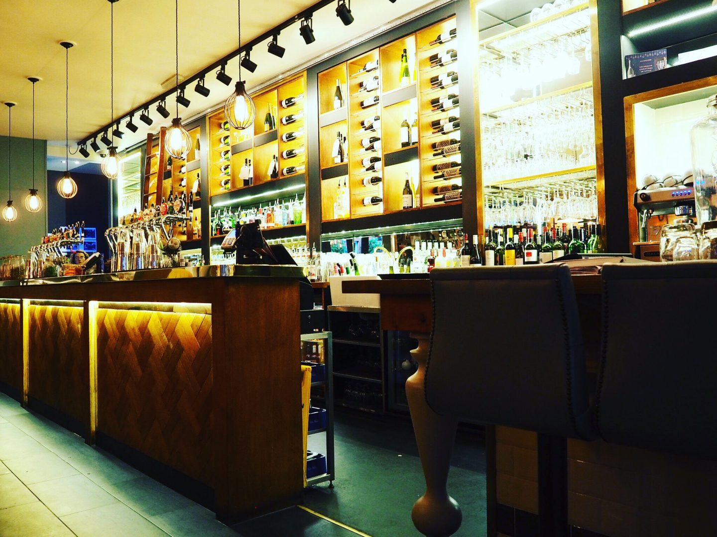 AllBarOne-York-Bar